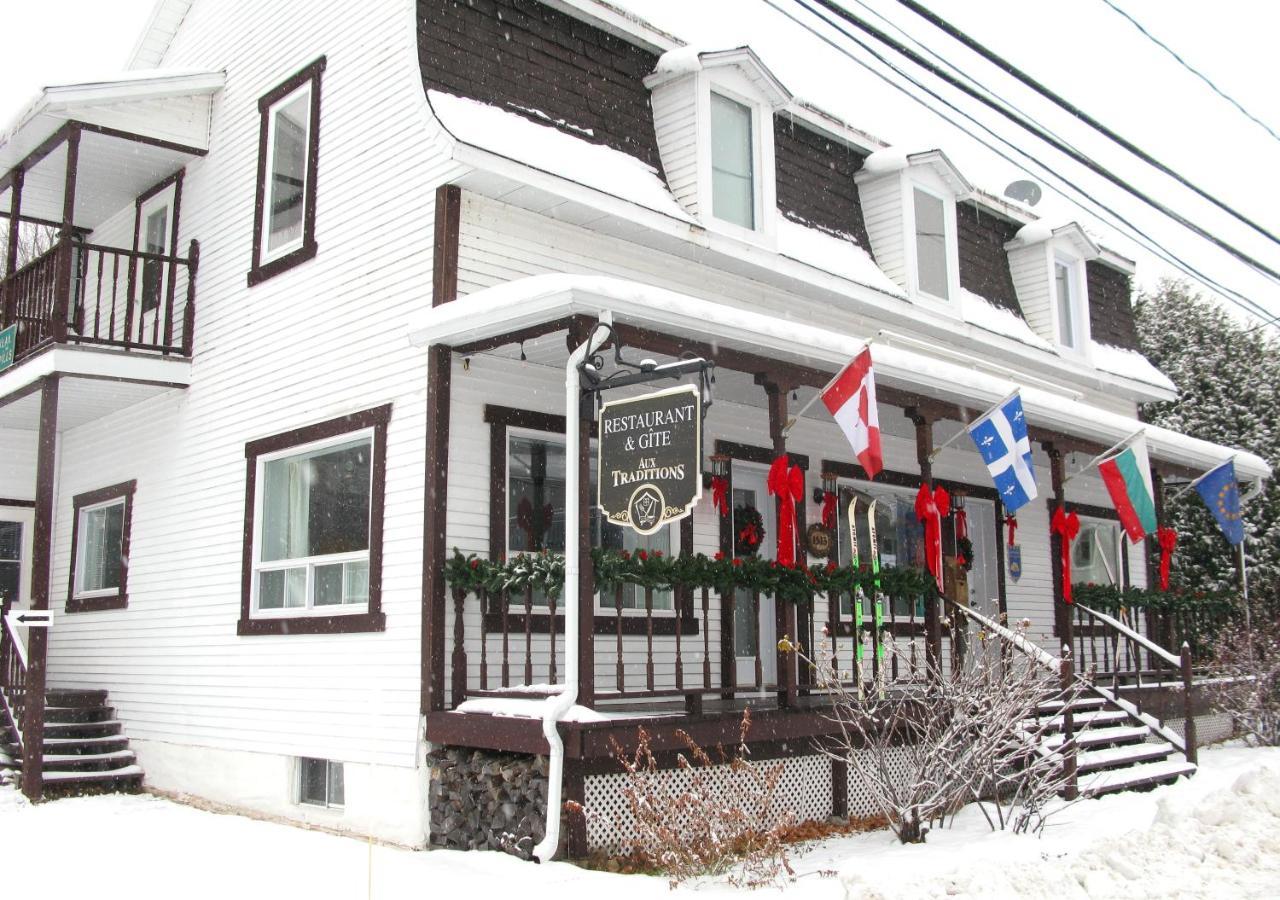 Gite Aux Traditions Saint-Jean-des Piles Eksteriør bilde